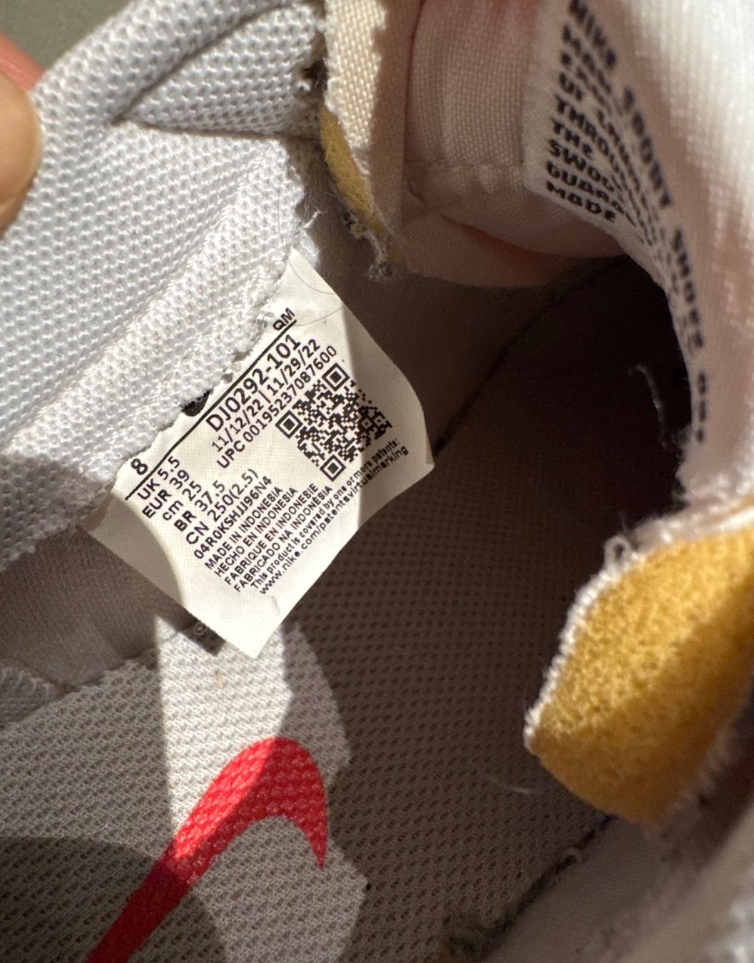Nike Chaussures hommes: Nike Sneakers, 39 – D'occasion à Unterseen par itslisasp 2