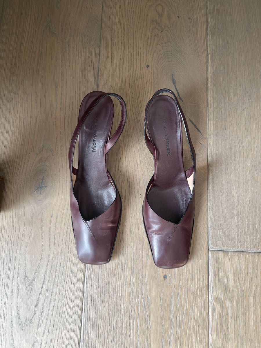 Chaussures femmes: Costume National Leder Pumps Gr. 37 – D'occasion à Richterswil par Luisavia222 1