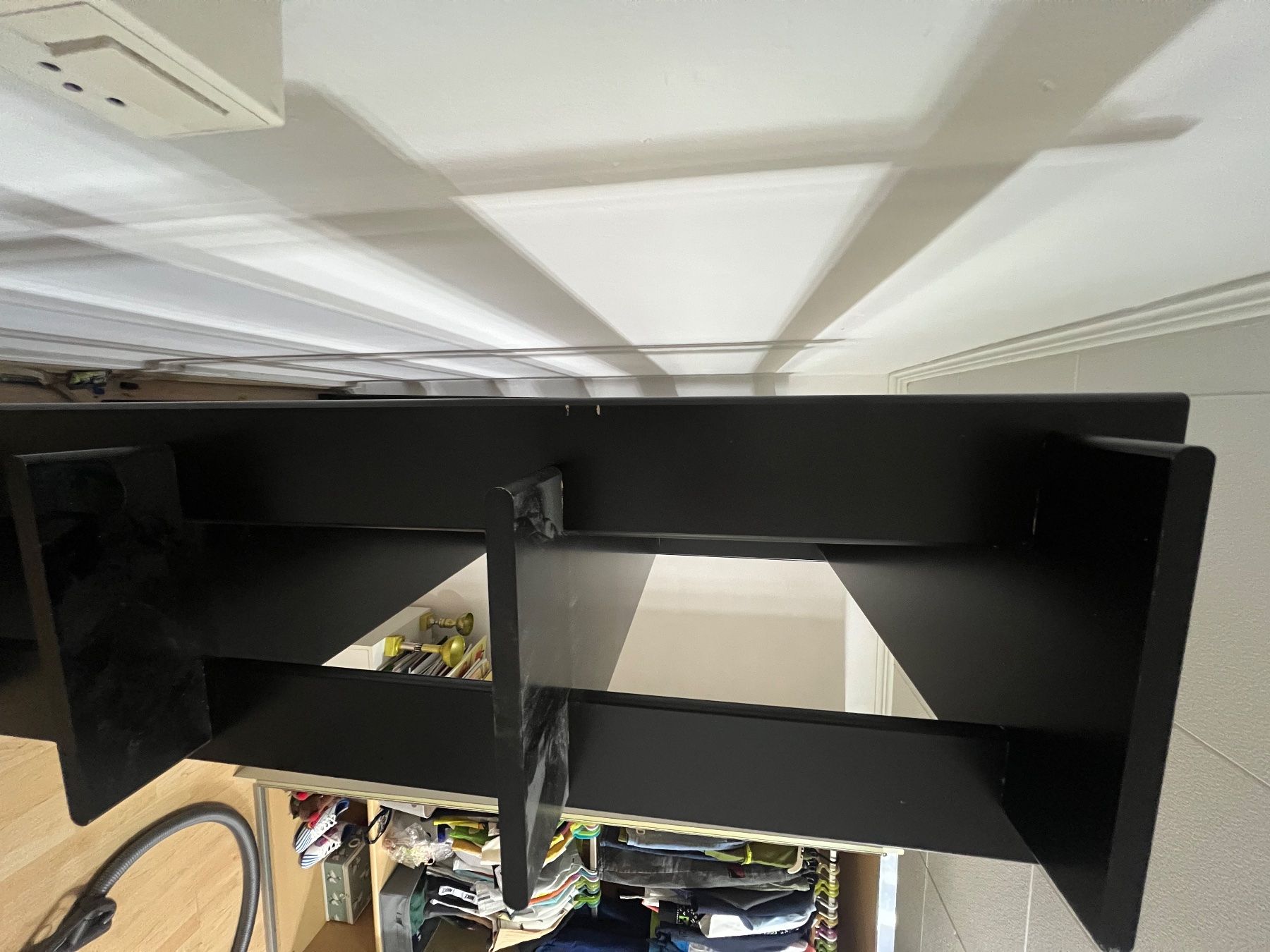 Regale: Schwarzes Regal im modernen Design – Gebraucht aus Glattfelden von maa_qcj8 3