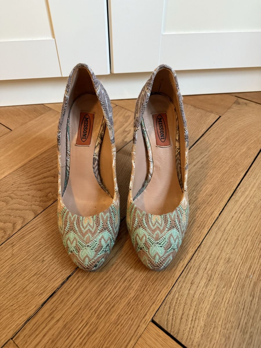 Missoni Scarpe da donna: Missoni Chevron Fabric Pumps / Heels, Gr. 37.5 – Usato da Zürich venduto da MCM11 1