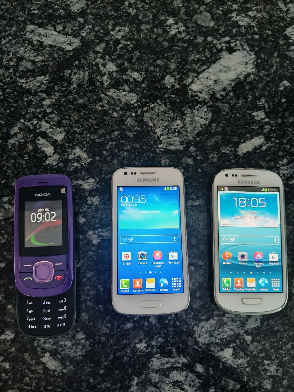 Telefoni cellulari / Smartphones: Handy's  – Usato da Neuenhof venduto da Eric