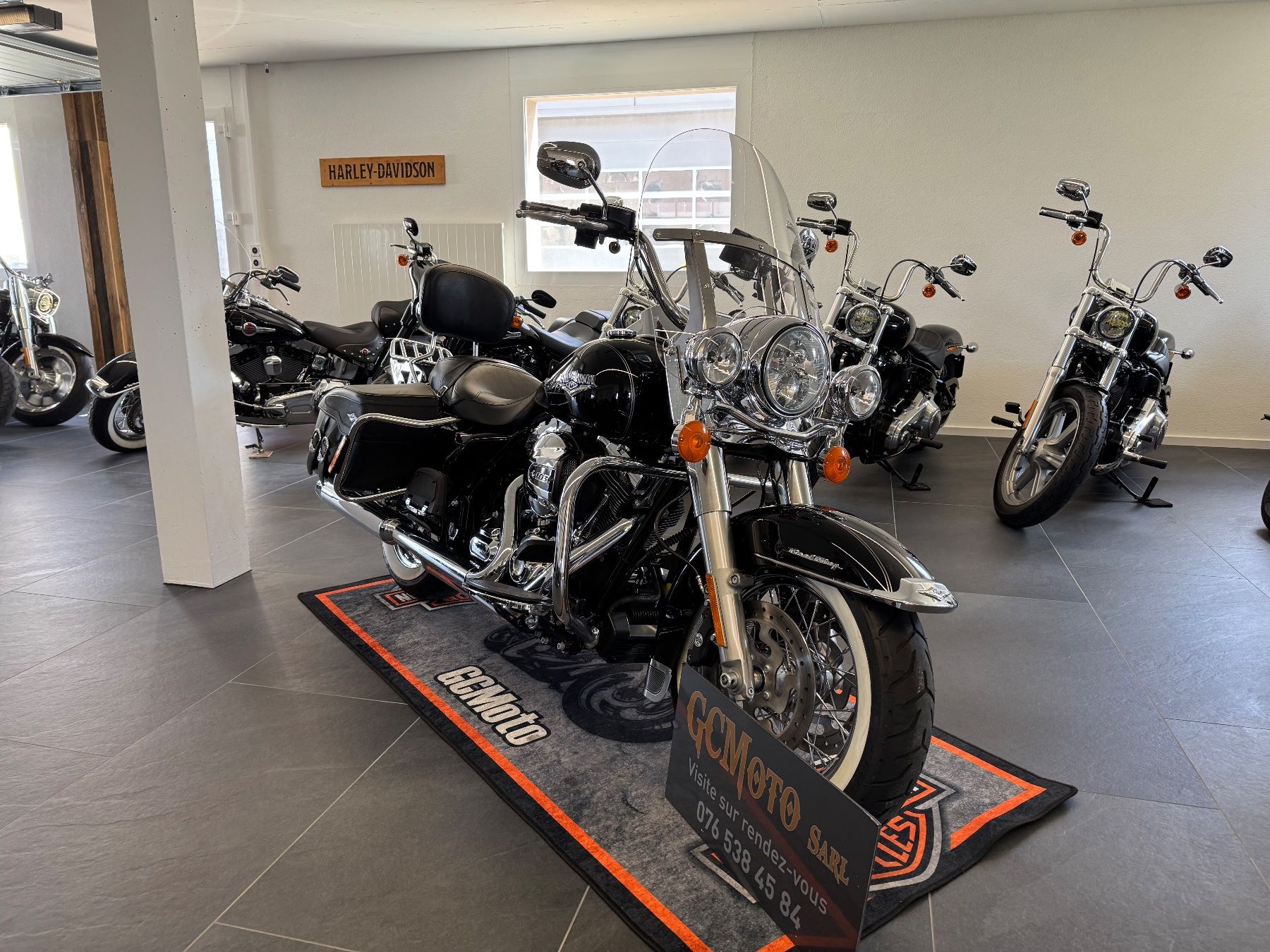 Harley-Davidson Chopper: Harley Davidson Road King 103 Touring LEASING POSSIBLE – Usato da Echallens venduto da HD90 4