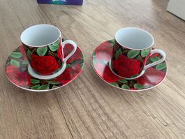 2 Espresso Tassen mit Untertassen Rosenmotiv