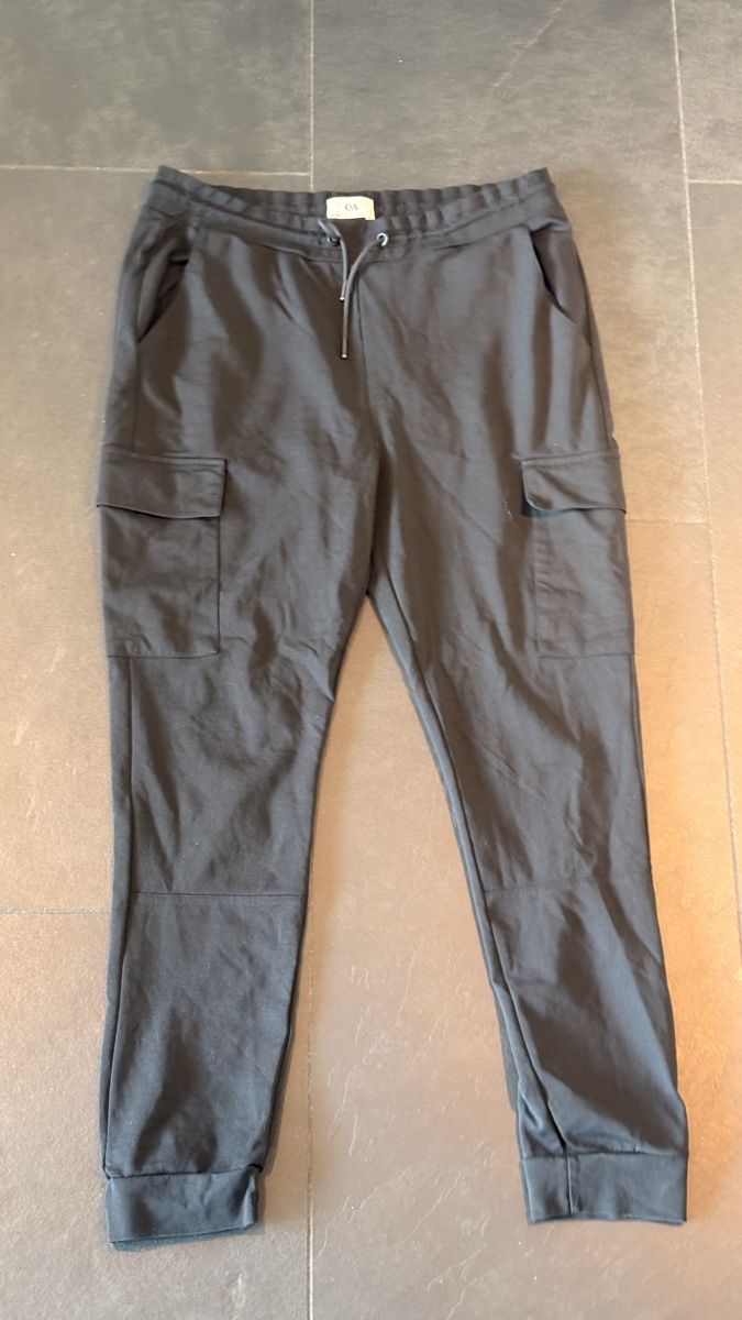 Hosen: Cargo Jogger - Grösse L – Gebraucht aus Dübendorf von kimi06_