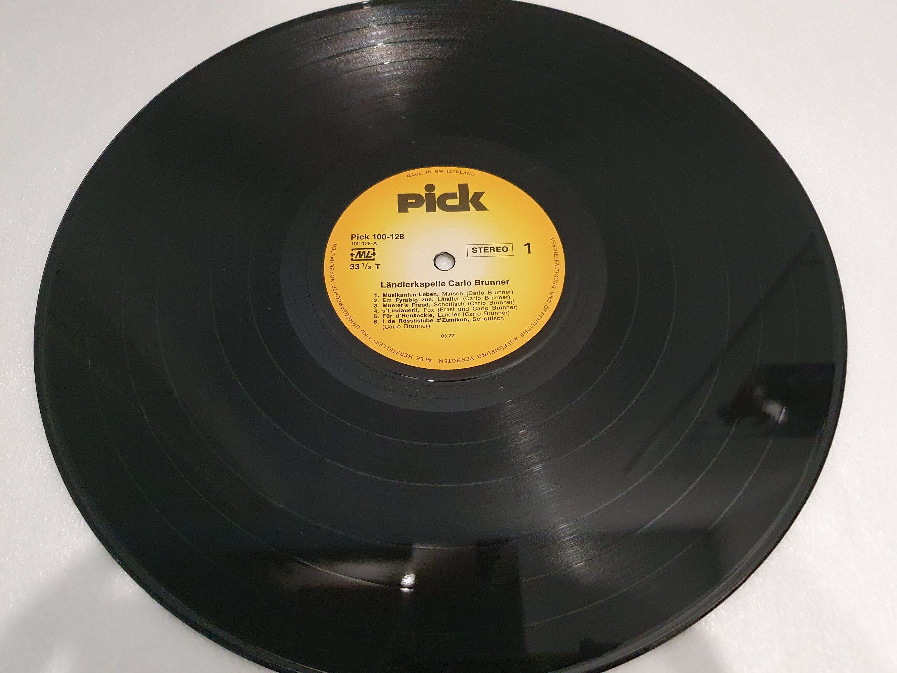 Dischi in vinile: Ländlerkapelle Carlo Brunner – Usato da Uster venduto da Vinyl-Leidenschaft 3