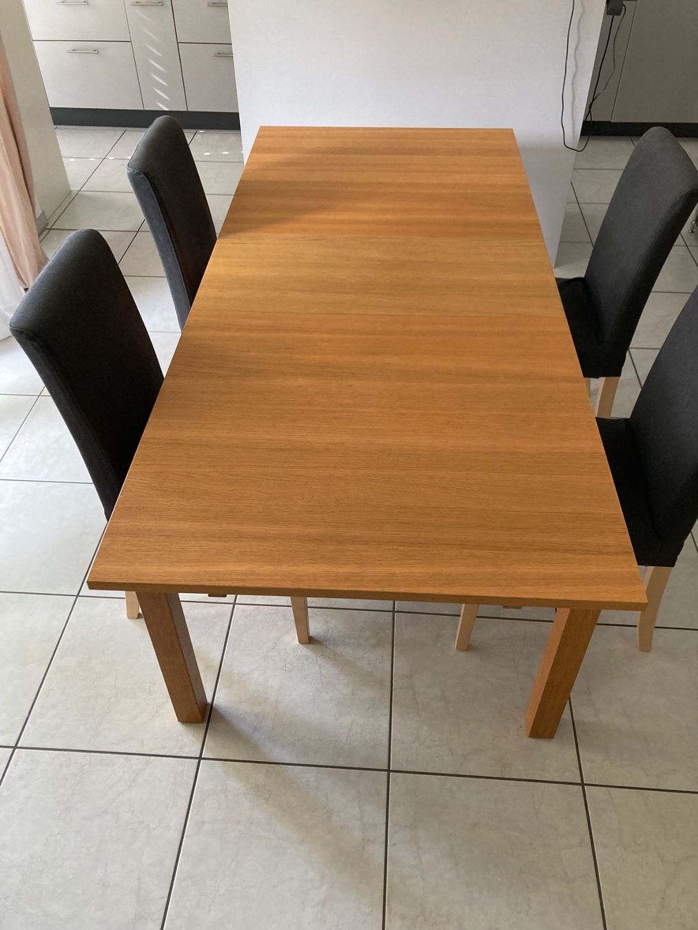 Ikea Set di tavolo e panche: Top Zustand: Esstisch+Stühle – Usato da Rüti ZH venduto da trappa 2