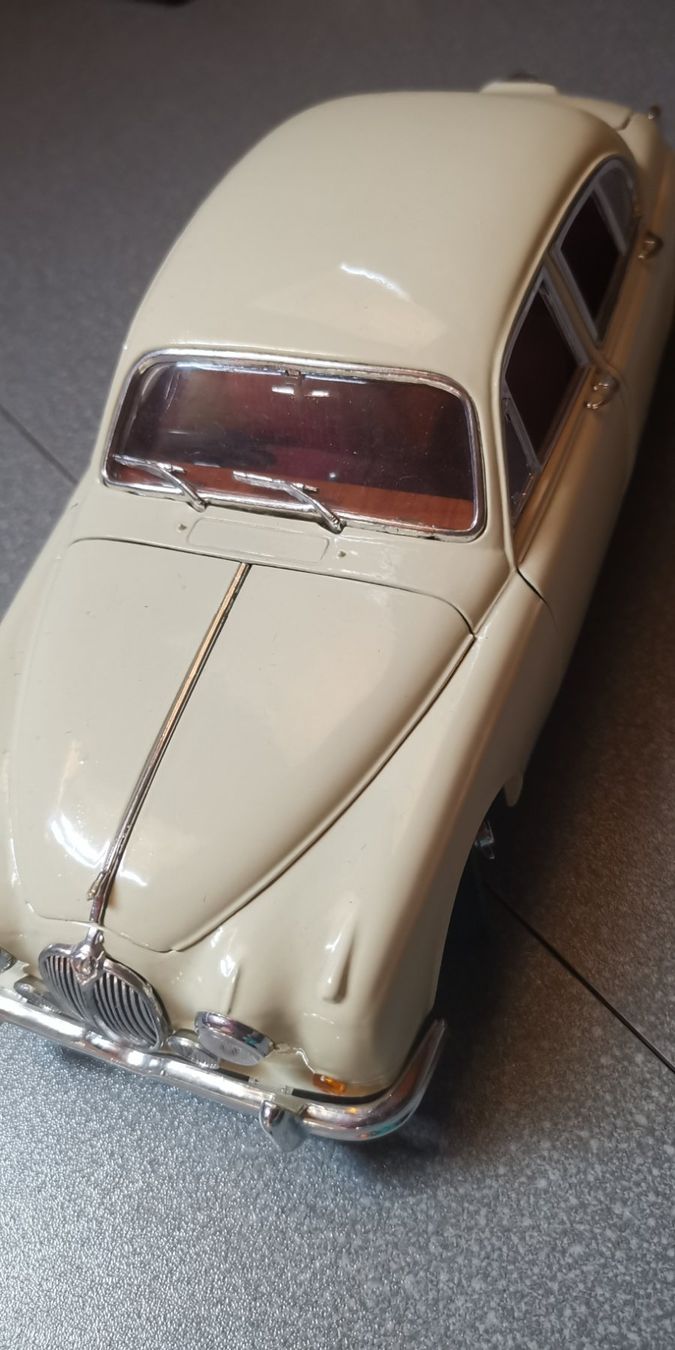 Jaguar Modellini d'auto: JAGUAR, Modelle, 10 Stück – Usato da Hausen AG venduto da inf_c5y7 5