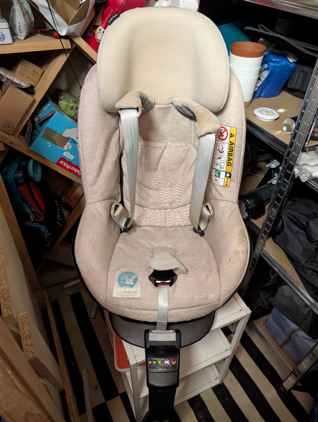 Maxi-Cosi Auto-Kindersitze: Maxi-Cosi 2way Pearl "nomad sand" inklusive BASIS – Gebraucht aus Aarau von erchels 1