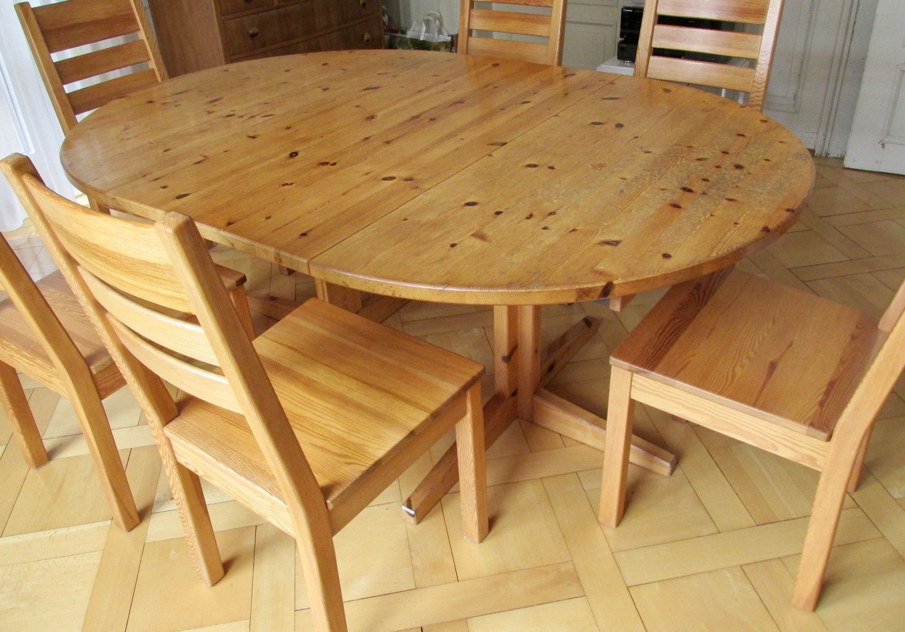 Ikea Tische: Grosser Tisch / Esstisch mit 6 Stühlen – Gebraucht aus Winterthur von mat_q5d5 1
