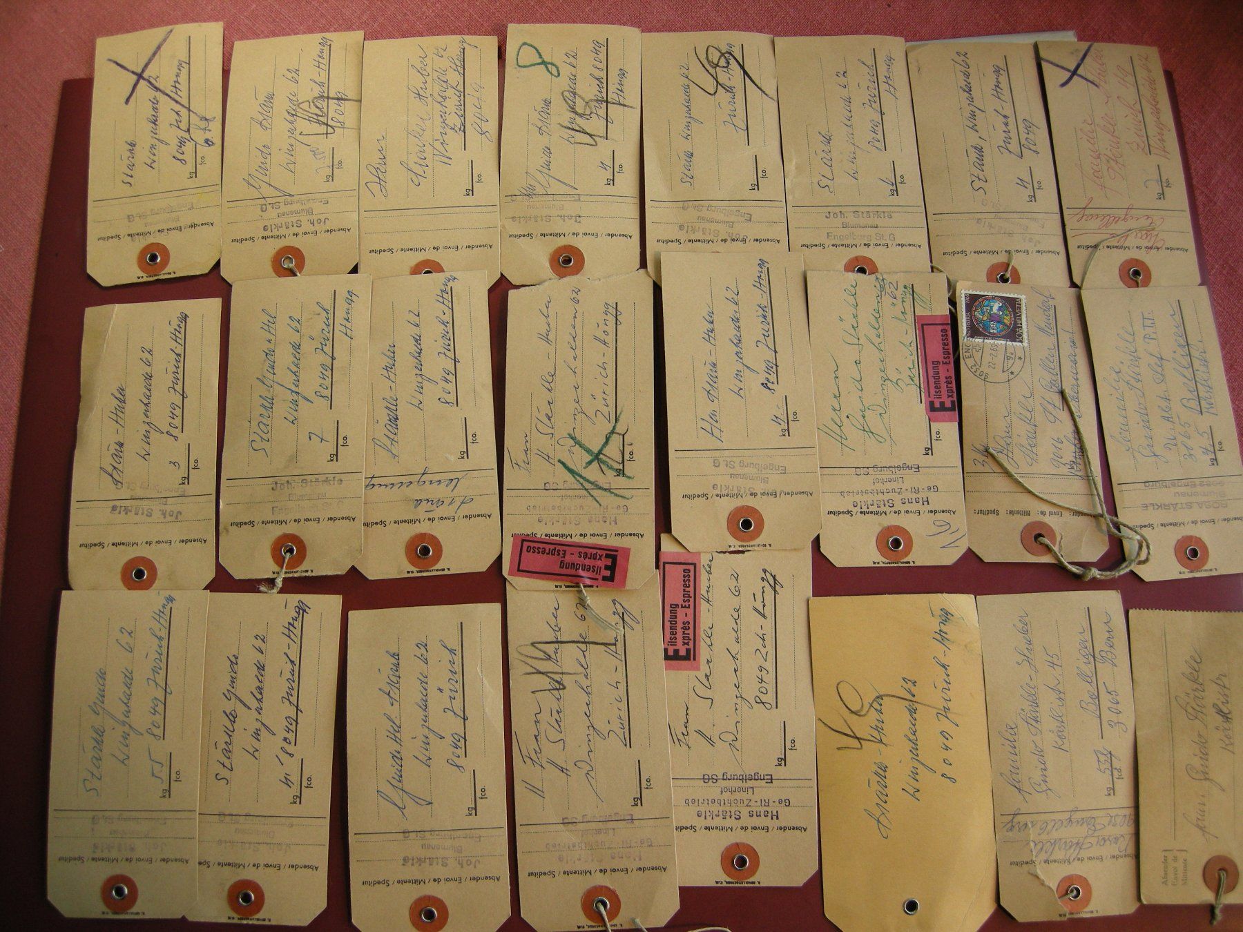 Tutti i francobolli: 24 Schöne Paket Etiketten – Usato da Rüti ZH venduto da jupi1945 5