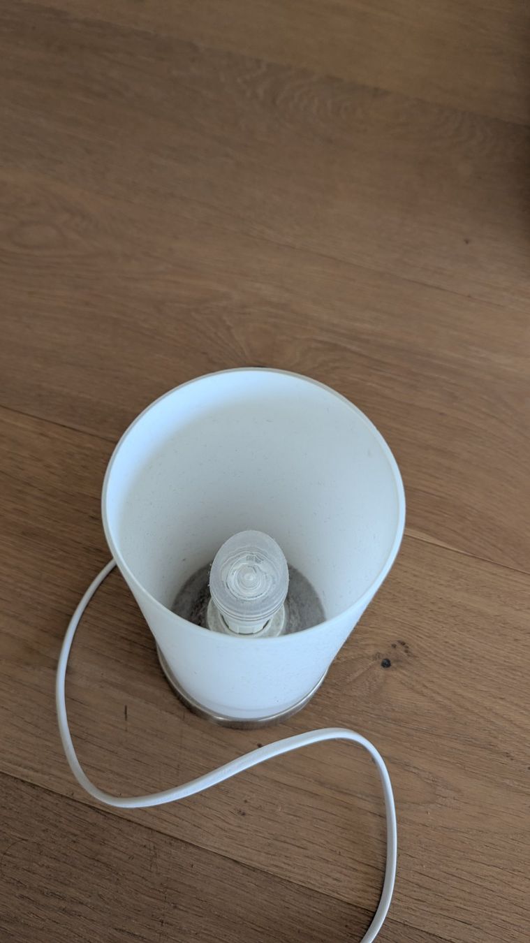 Lampade: Lampe avec ampoule LED – Usato da Neuchâtel venduto da tagtag02 1