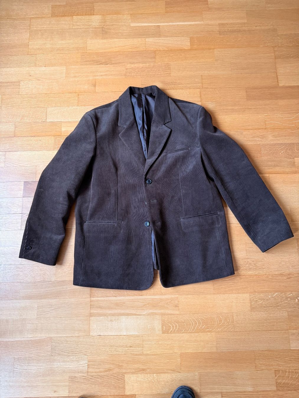 Completi: Brauner Cord Blazer passend zur Hose – Usato da Zürich venduto da Basilou98 4