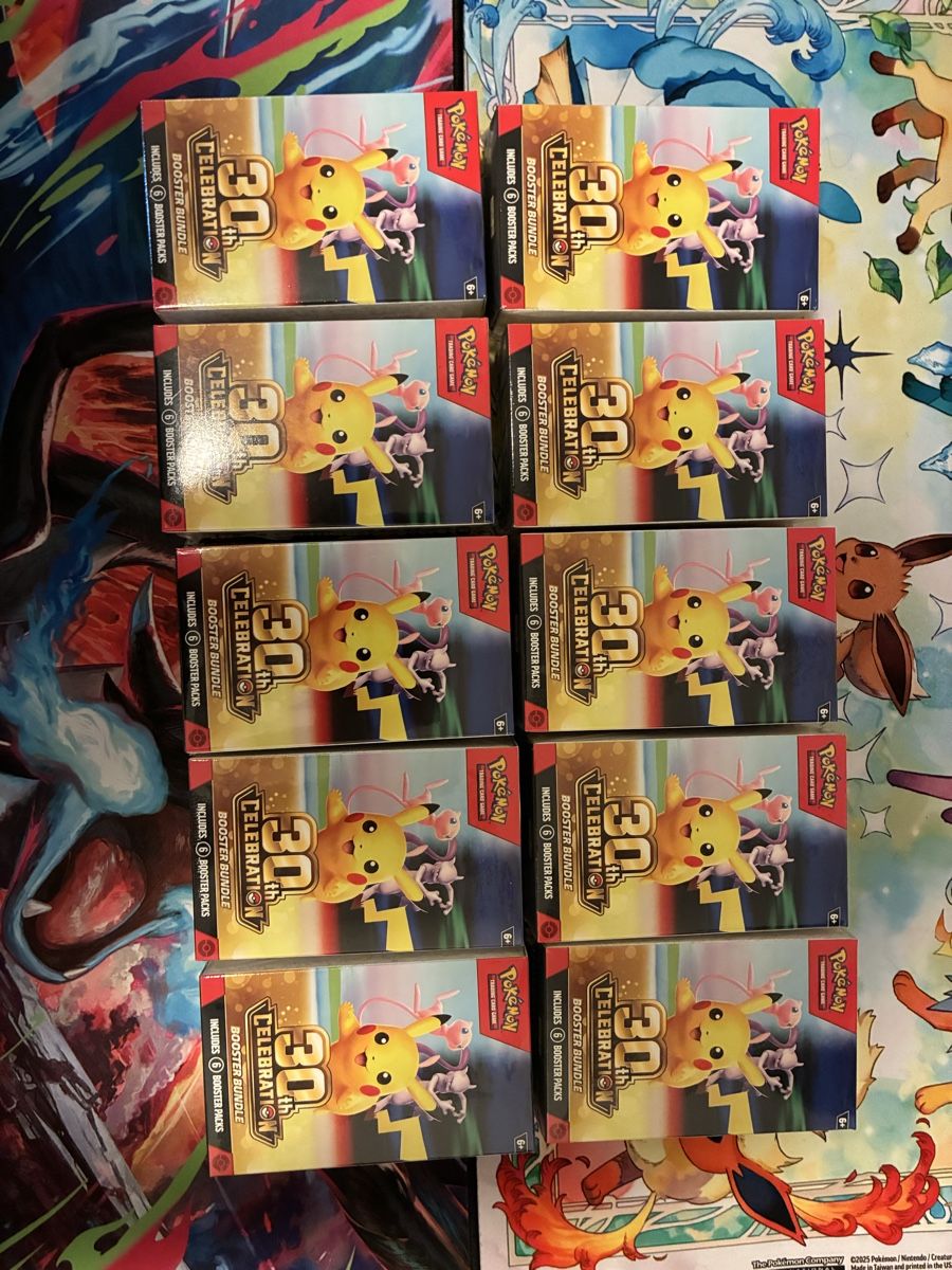Pokémon Sammelbilder & Trading cards: Pokemon 30th Celebration Booster Bundle 10x - EN – Neu (gemäss Beschreibung) aus Männedorf von mutschellen8 1