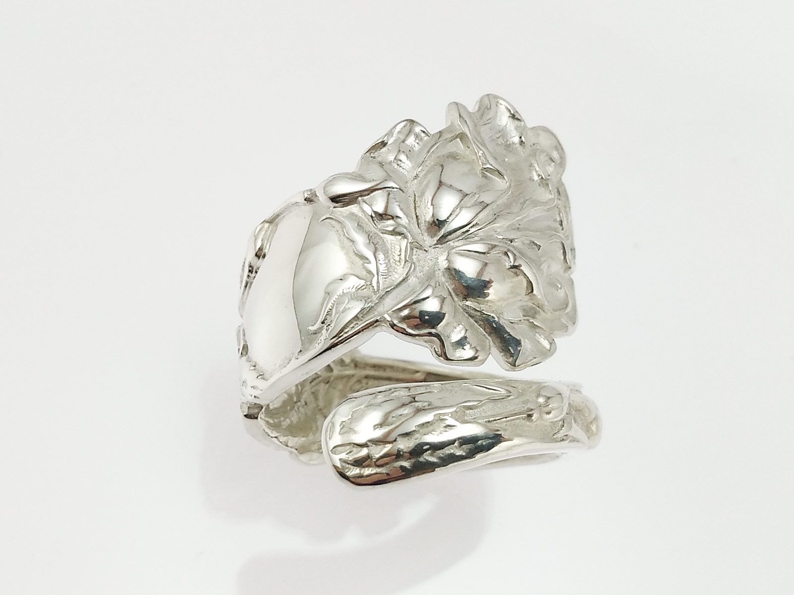 Ringe: Offener massiver Silberring im Jugendstil mit Blumen-Design – Neu und originalverpackt aus Meilen von Byrd-bijoux 1