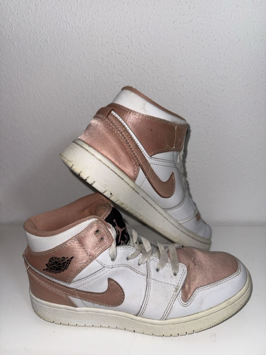 Jordan Scarpe da uomo: Nike air jordan mid, rose – Usato da Meilen venduto da ver_bh9r 1