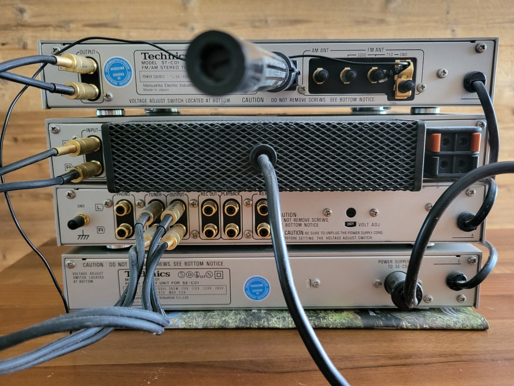 Technics Equalizzatori: Technics Top Micro-System aus SU-C01, ST-C01, SH-C01, SE-C01 – Usato da Stans venduto da Ursling 2