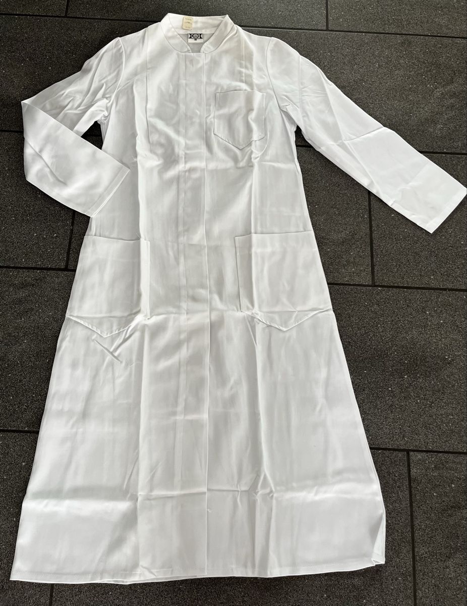 Costumi: Nagelneuer Arztkittel Gr. 38 – Nuovo e nell'imballaggio originale da Hünenberg See venduto da spartakus02 1