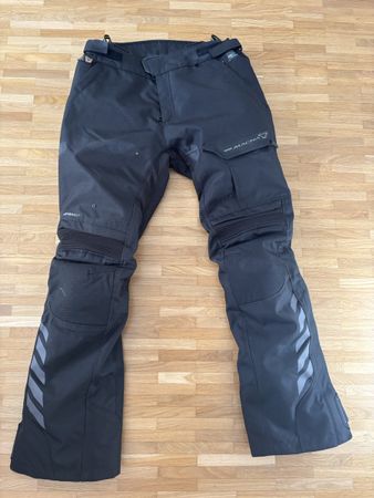 Magna Damen Motorradhose Grösse S, Schwarz - Guter Zustand