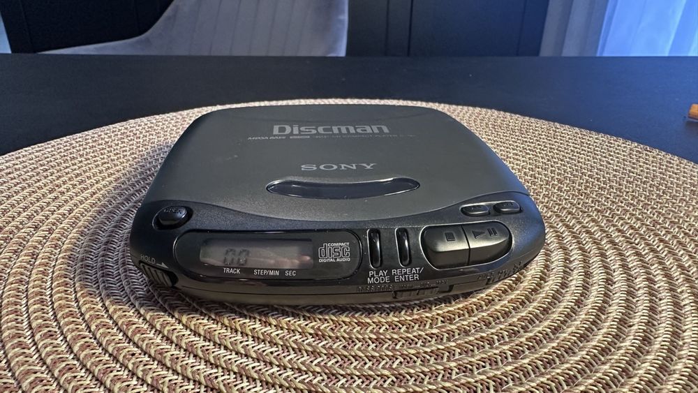 Vintage Sony Discman D-141 – Top Zustand & Funktioniert Einw (Neu ...