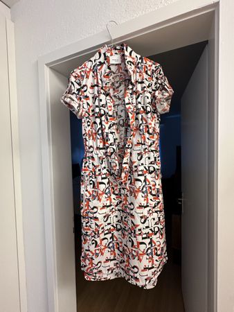 Akris Punto Hemdkleid Buchstabendruck Grösse 34