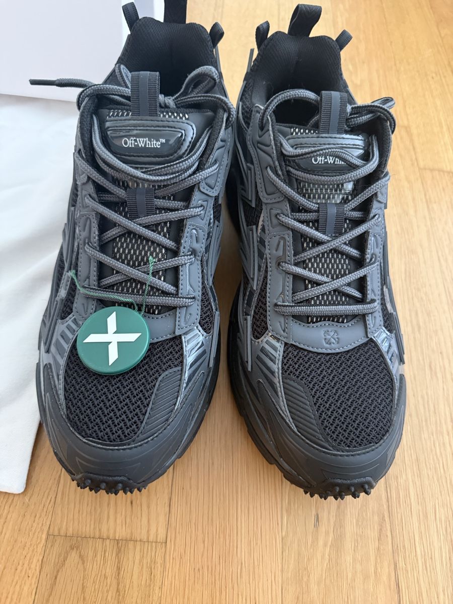 Off-White Herrenschuhe: Off White be Right back schwarz – Neu (gemäss Beschreibung) aus Kleindöttingen von och_t9gg 1