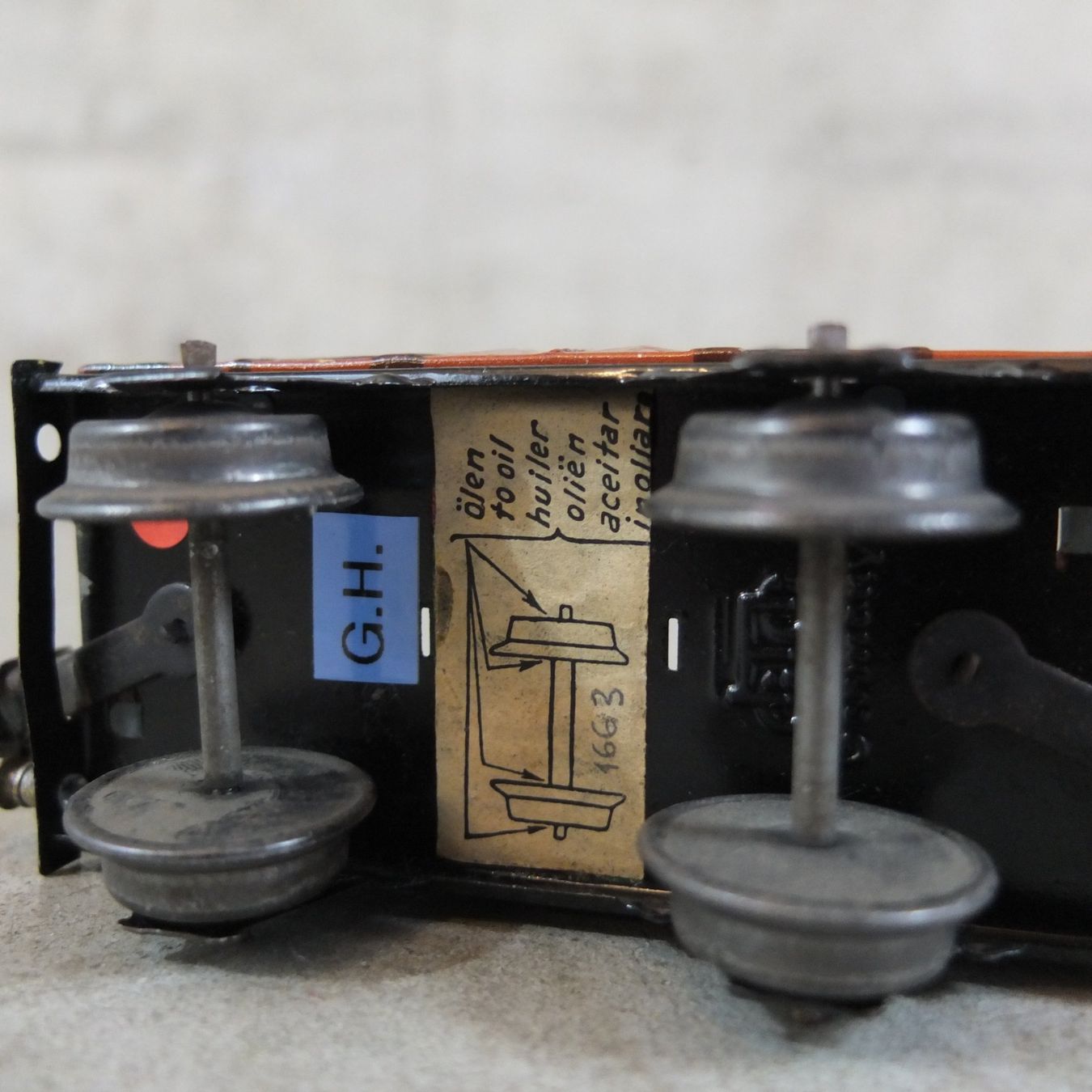 Märklin Modelleisenbahnen: Alte Märklin Kipplore Spur 0, 1935 – Gebraucht aus Basel von  6