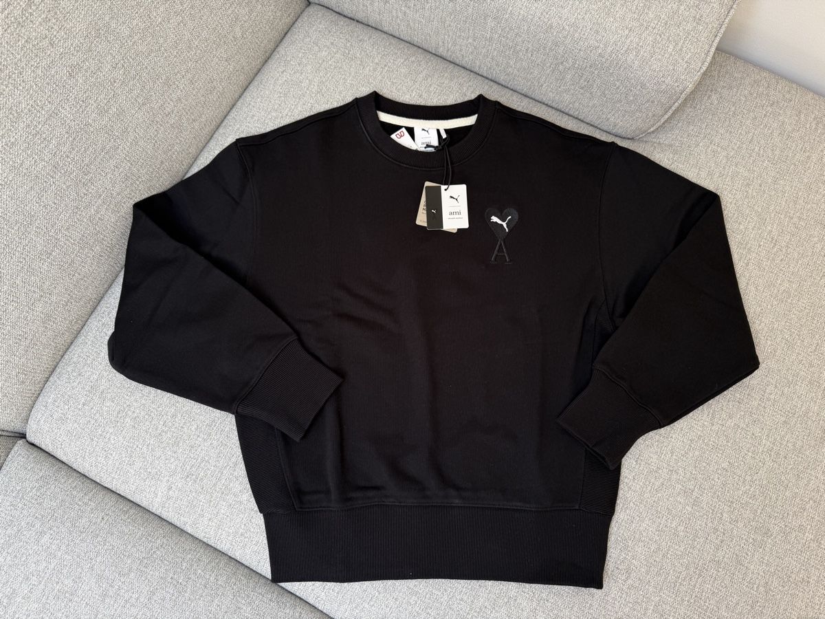 Puma Maglioni & Felpe: Neuwertiger Puma x Ami Paris Sweater Gr. S – Nuovo e nell'imballaggio originale da Biel-Benken BL venduto da Aplus0 1
