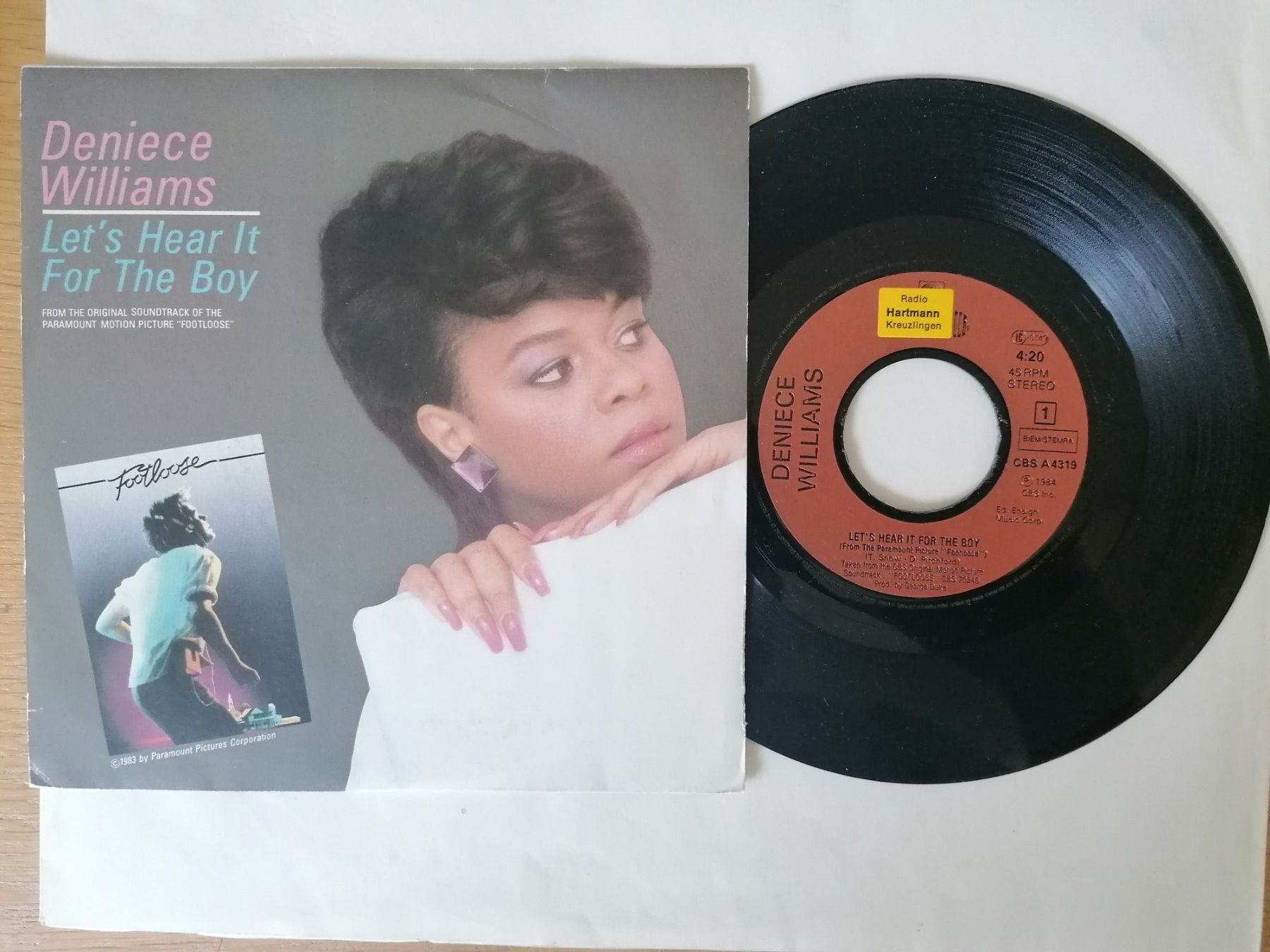 Dischi in vinile: Deniece Williams - Let's Hear It For The Boy Single Vinyl – Usato da Beinwil am See venduto da Funkthesizer