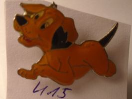 1 Niedlicher Hunde Pin (U15)