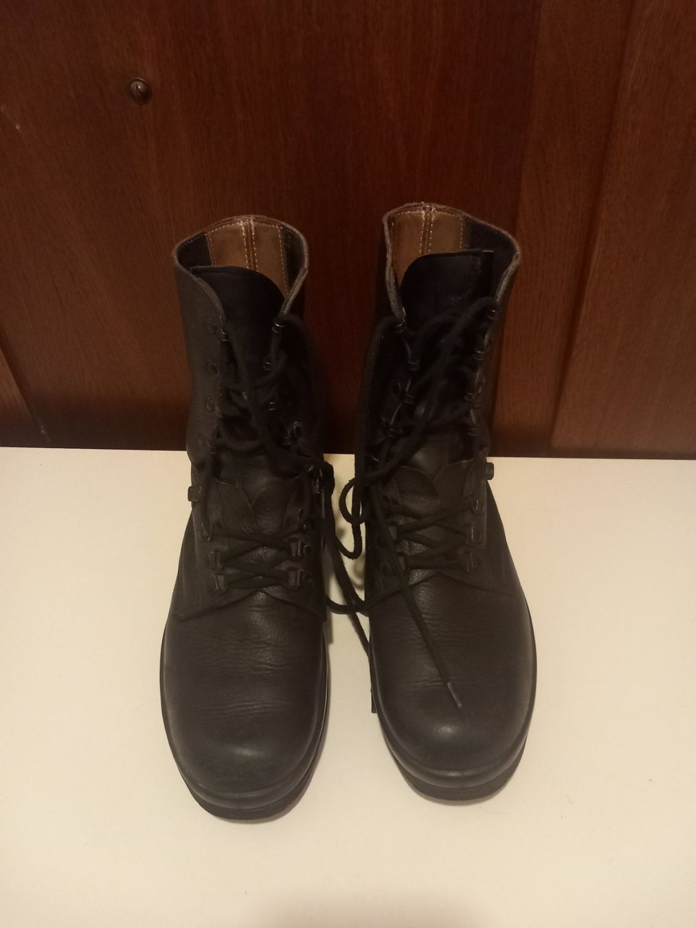 Schweizer Armee Herrenschuhe: Bottes combat armée suisse neuves – Gebraucht aus Carouge GE von CLODIAR