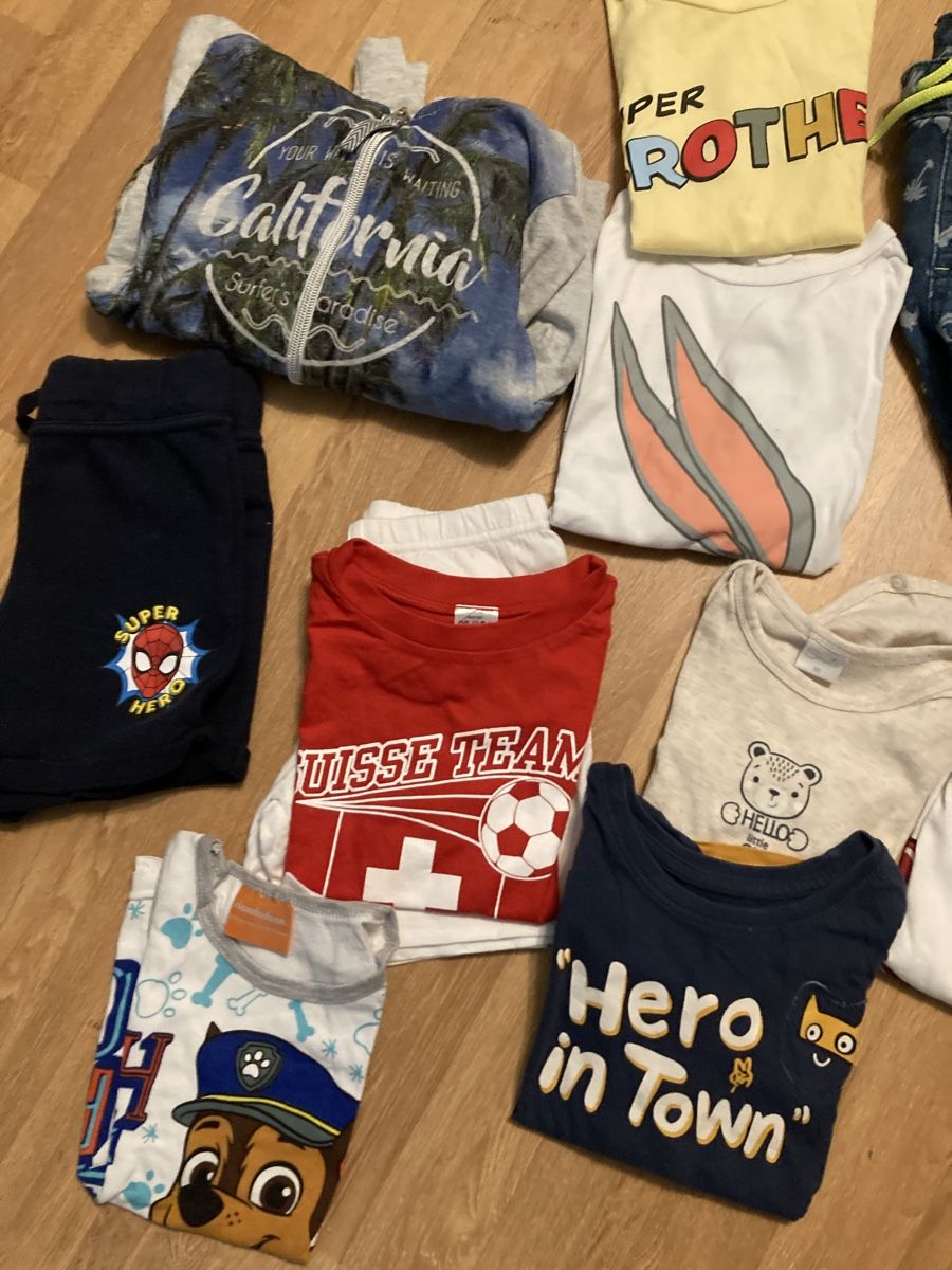 Kleiderpakete & -sets: Kinder Kleiderpaket Gr. 98/104 – Gebraucht aus Emmenbrücke von JJ_89 1