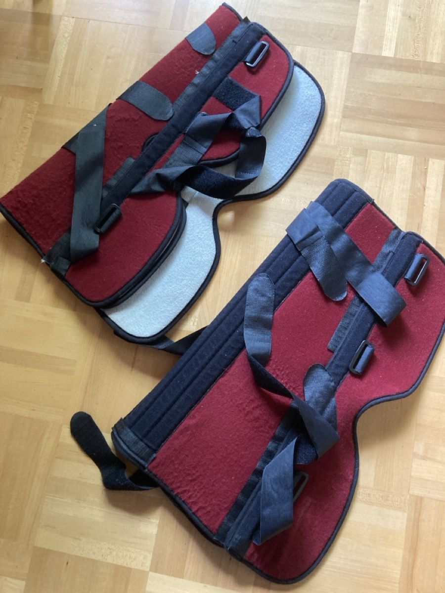 Attrezzature mediche: Homed Knieschiene / Atelle pour genoux – Usato da FRIBOURG venduto da Boris004 3