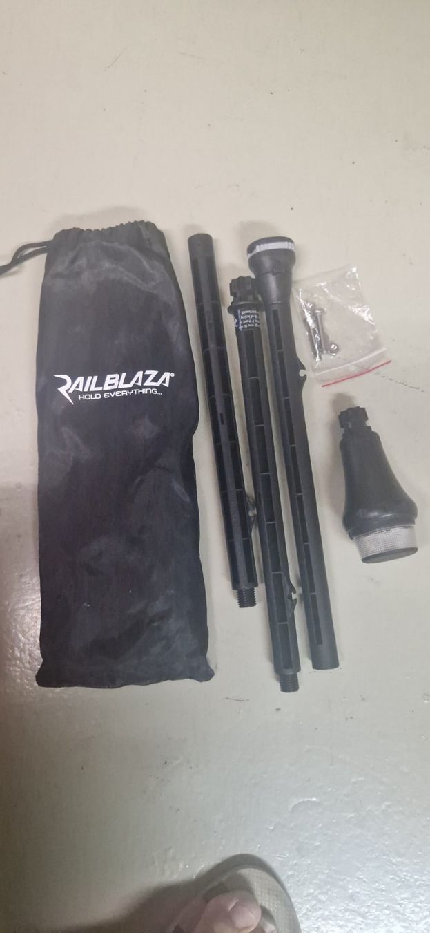 Boote: Railblaza boot ankerlicht – Gebraucht aus Volketswil von paulr2804