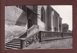 ESTAVAYER - Entrée de l'Eglise