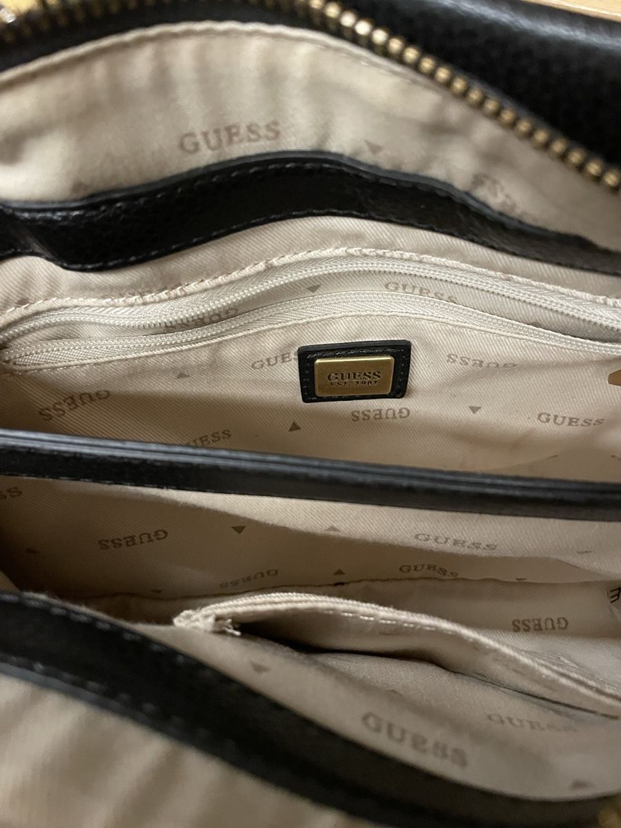 Guess Borse da donna: Guess Tasche – Nuovo (secondo la descrizione) da Fahrni b. Thun venduto da tra_s7lb 2