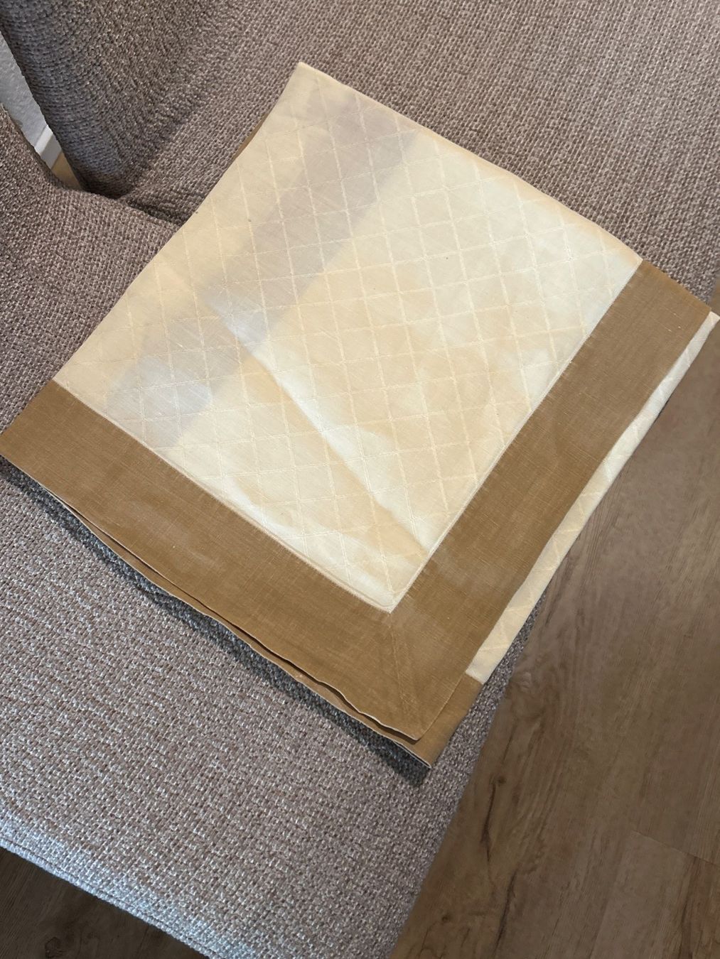 Altra biancheria da tavola: Tischdecke beige mit braunem Rand 103/99 – Nuovo (secondo la descrizione) da Brunnen venduto da Nala2929 3