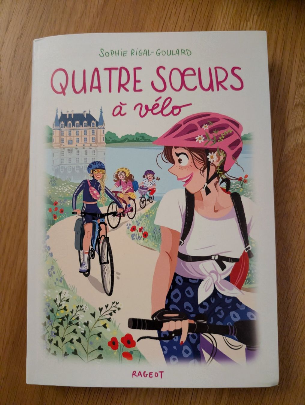 Bücher: Quatre soeurs à velo – Neu (gemäss Beschreibung) aus Aarberg von fosta