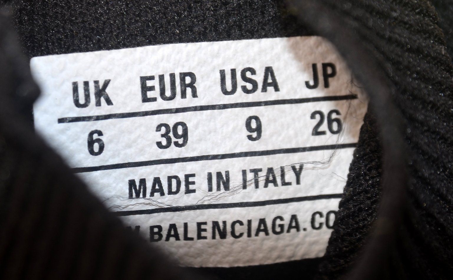 Balenciaga Herrenschuhe: Balenciaga SpeedTrainer Sneakers .39 – Gebraucht aus Collonges von Auganien 8