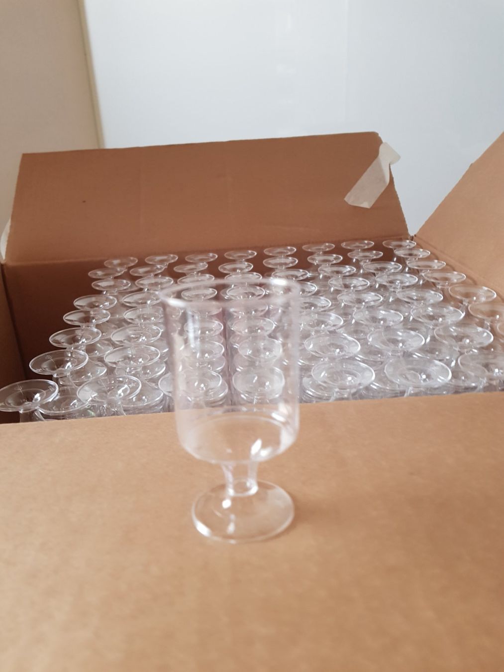 Gläser: Einweg-Shotgläser – Neu (gemäss Beschreibung) aus Hinwil von grb02