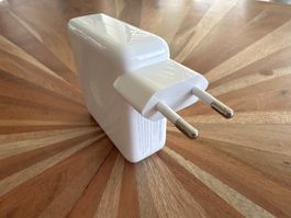 Original Apple 61W USB-C Ladegerät A1947 –  MacBook iPad