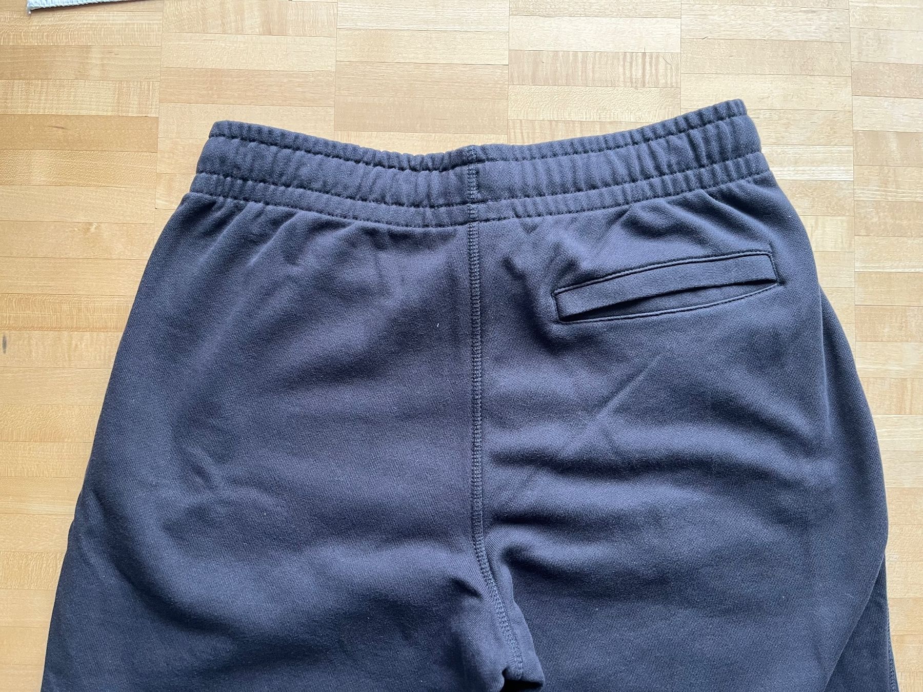 New Balance Pantaloni: Tainerhose new balanced S - neu – Usato da Stäfa venduto da Mogli76 2