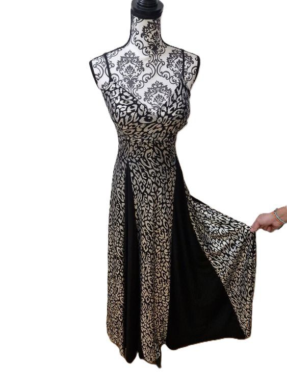 Kleider: Elegantes Abendkleid, Gr.M, schwarz-silber, Leopard muster – Gebraucht aus Glattbrugg von majuska01 2