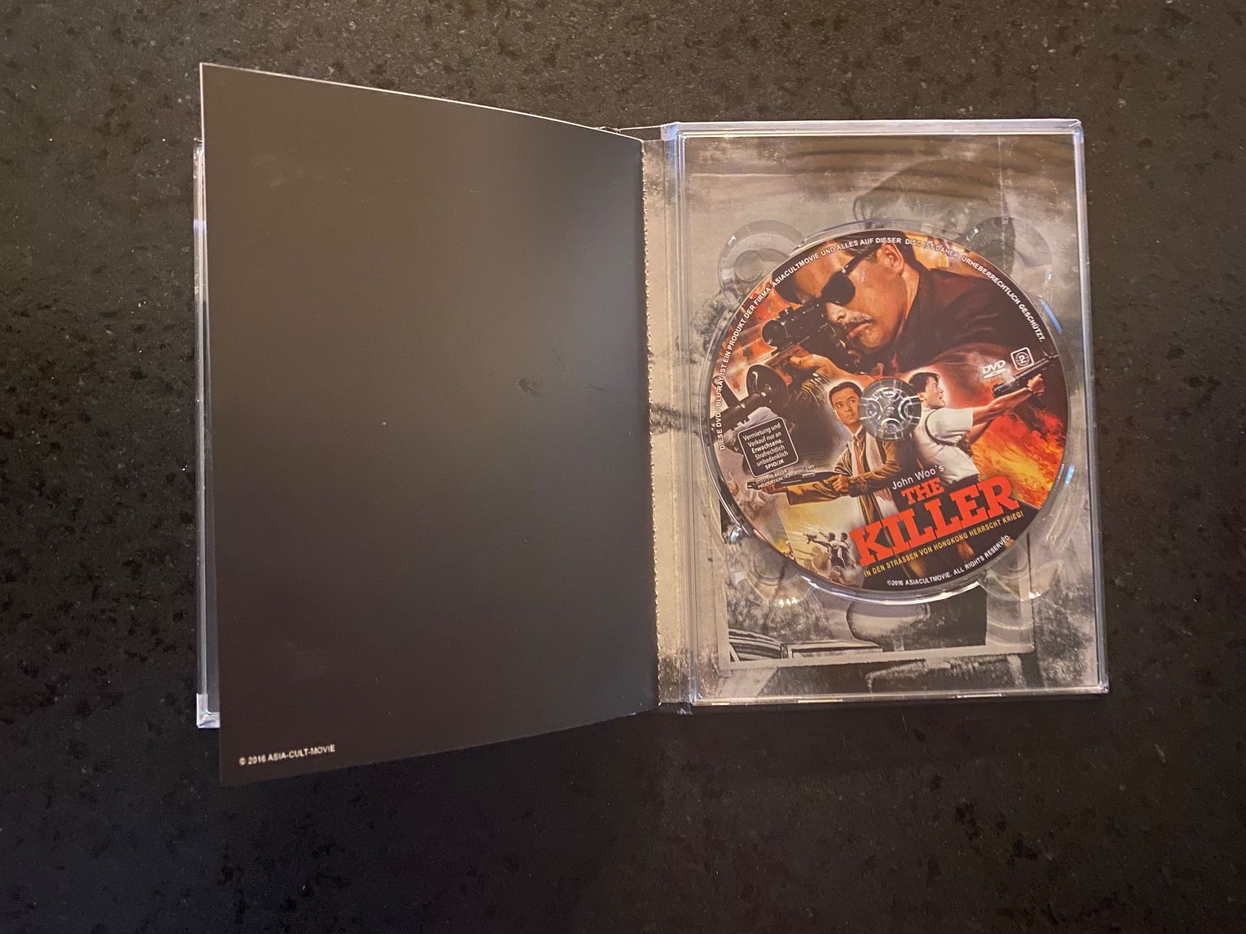 Tutti i DVDs: The Killer Mediabook Blu-ray + DVD Sehr Gut – Usato da Schmitten FR venduto da FilmRarities 5
