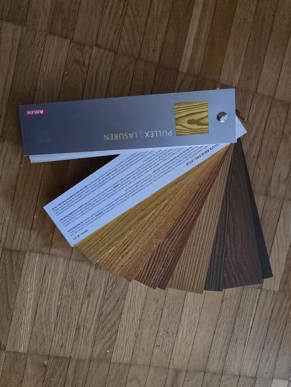 Colori: lasurfarbkarte von Adler – Nuovo (secondo la descrizione) da Azmoos venduto da agt_gjj8