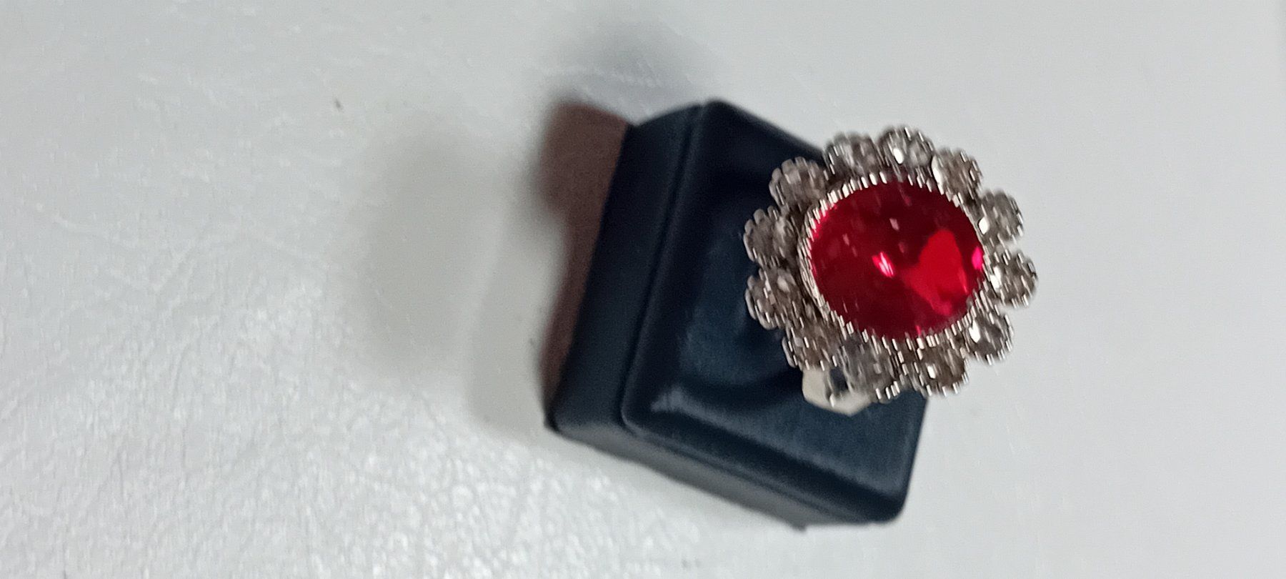 Ringe: ring modeschmuck mit echt kristall – Neu (gemäss Beschreibung) aus Basel von bij_5hqd 2