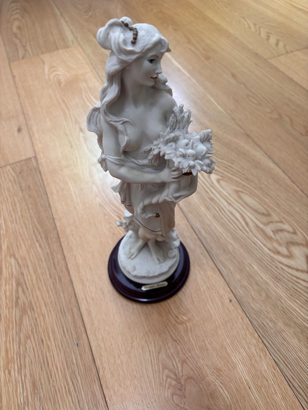 Statuette: Statua di Giuseppe Armani " Lady with cornucopia" 0182A – Usato da Montagnola venduto da ciain67 2