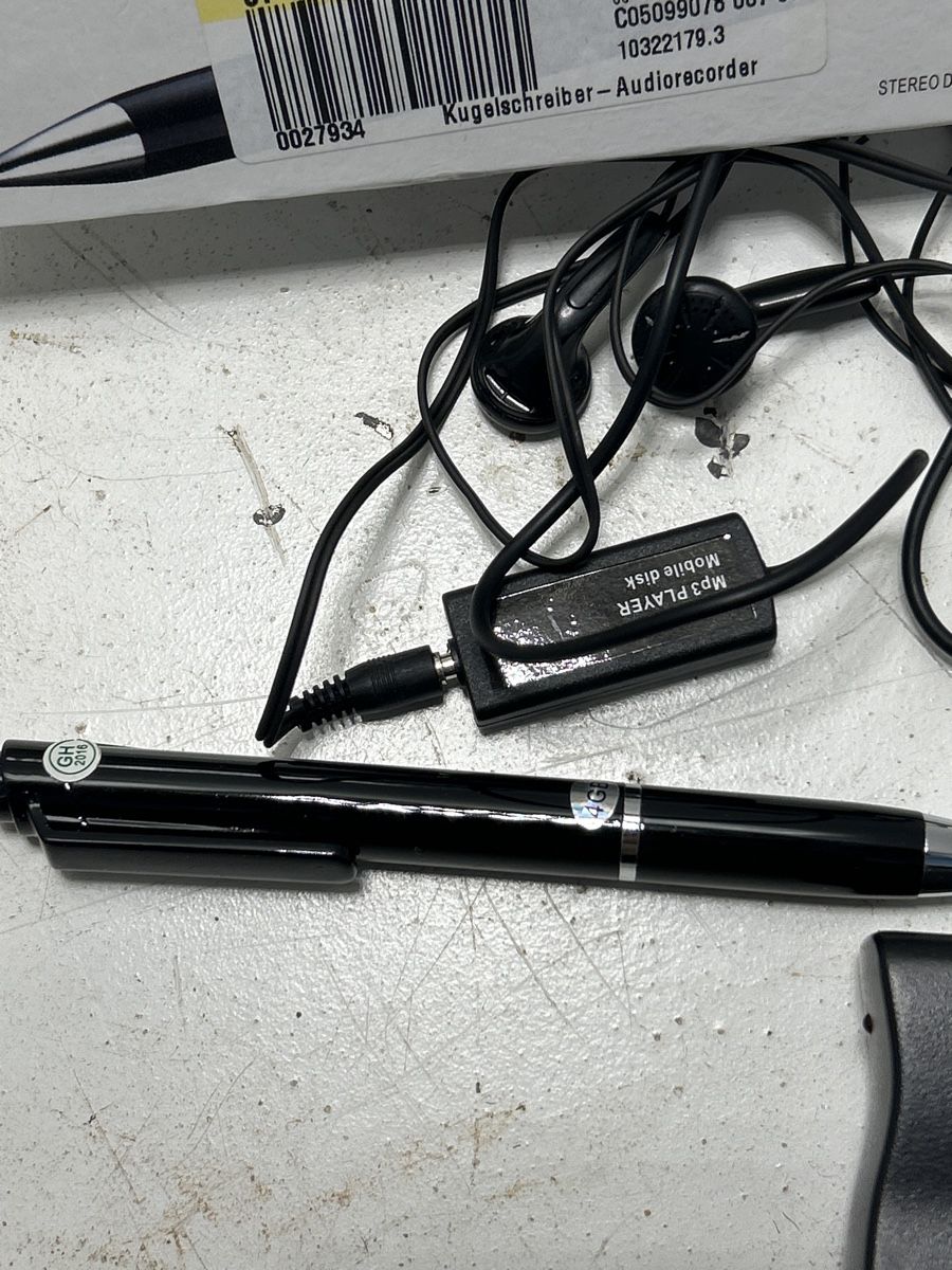Registratori: Kugelschreiber mit Audiorecorder - Diskret aufnehmen! – Usato da Madiswil venduto da Bilranis1071 1