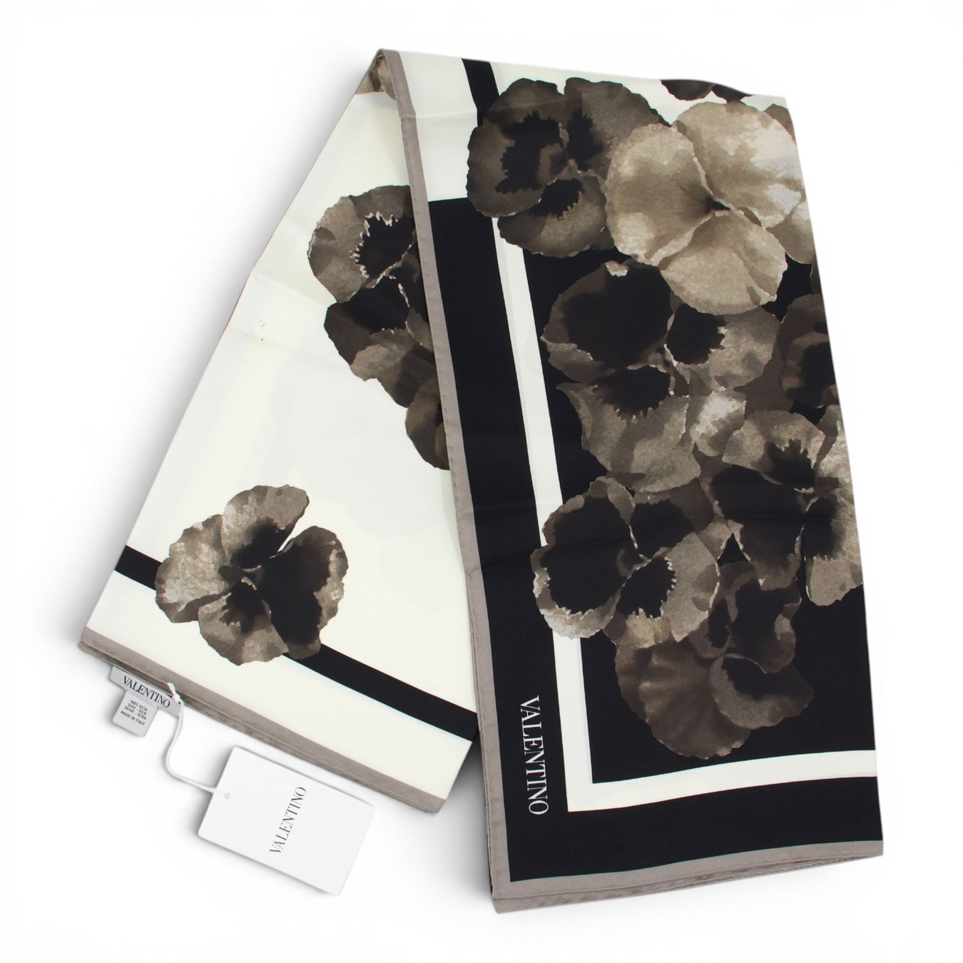 Valentino Foulard & Sciarpe: Valentino Seidentuch schwarz/crème – Usato da Binningen venduto da Designerlabels