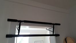 Klimmzugstange mobil für Türrahmen