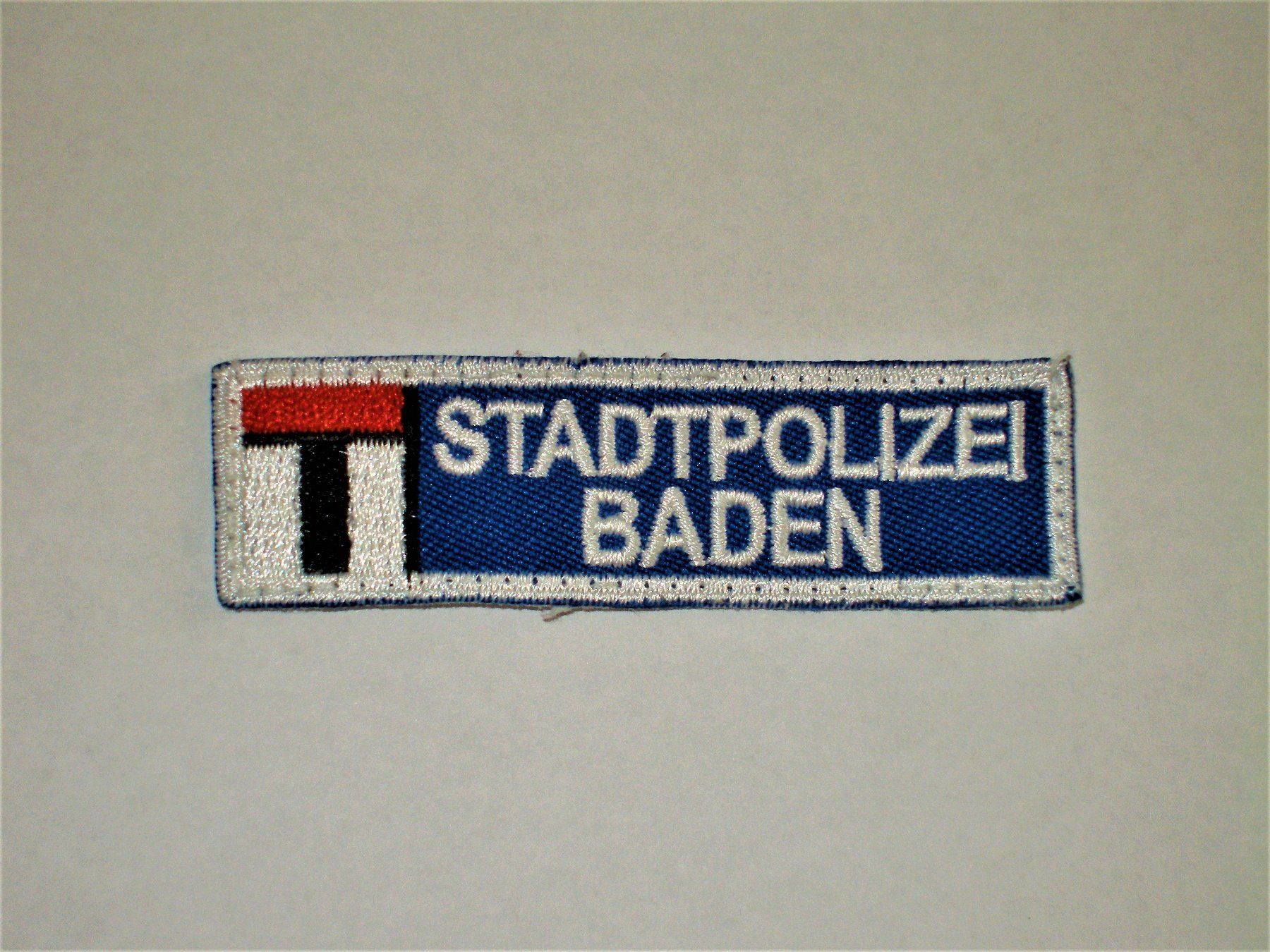 Placchette & Badge: Brustabzeichen der Stadtpolizei Baden – Usato da Unterkulm venduto da Poncho11